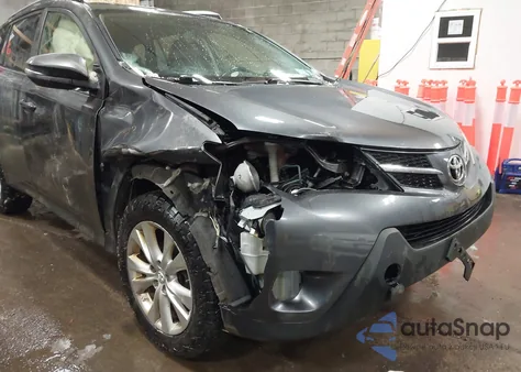 2015 Toyota Rav4 Limited z USA, uszkodzony, nr VIN JTMDFREV2FD171097